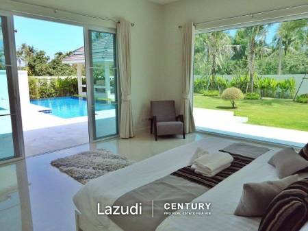 WHITE BEACH VILLAS : 4 bed Show House for sale, 10 minutes walk to the Beach
