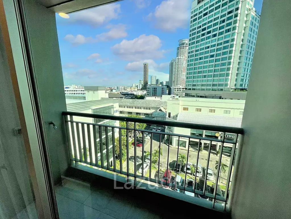 2 Bed 2 Bath 62 SQ.M Life @ Sukhumvit 67