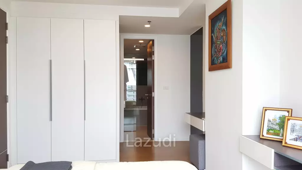 1 Bed 1 Bath 15 Sukhumvit Residence