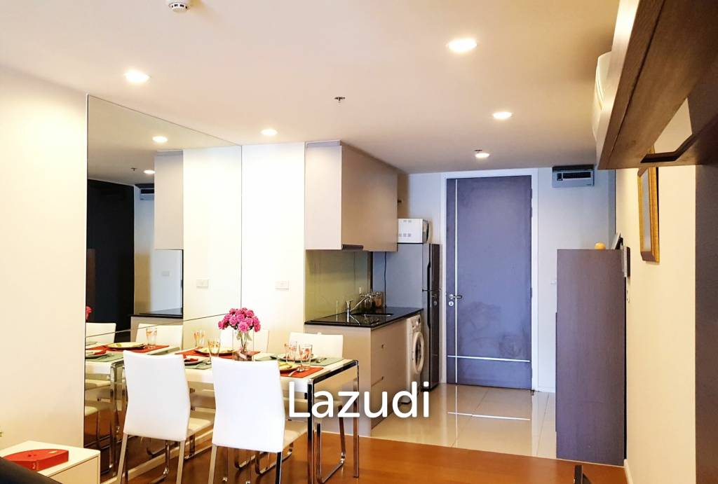 1 Bed 1 Bath 15 Sukhumvit Residence