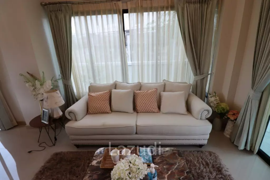 House 3 bed 2 bath near Ruam Chok Mall
