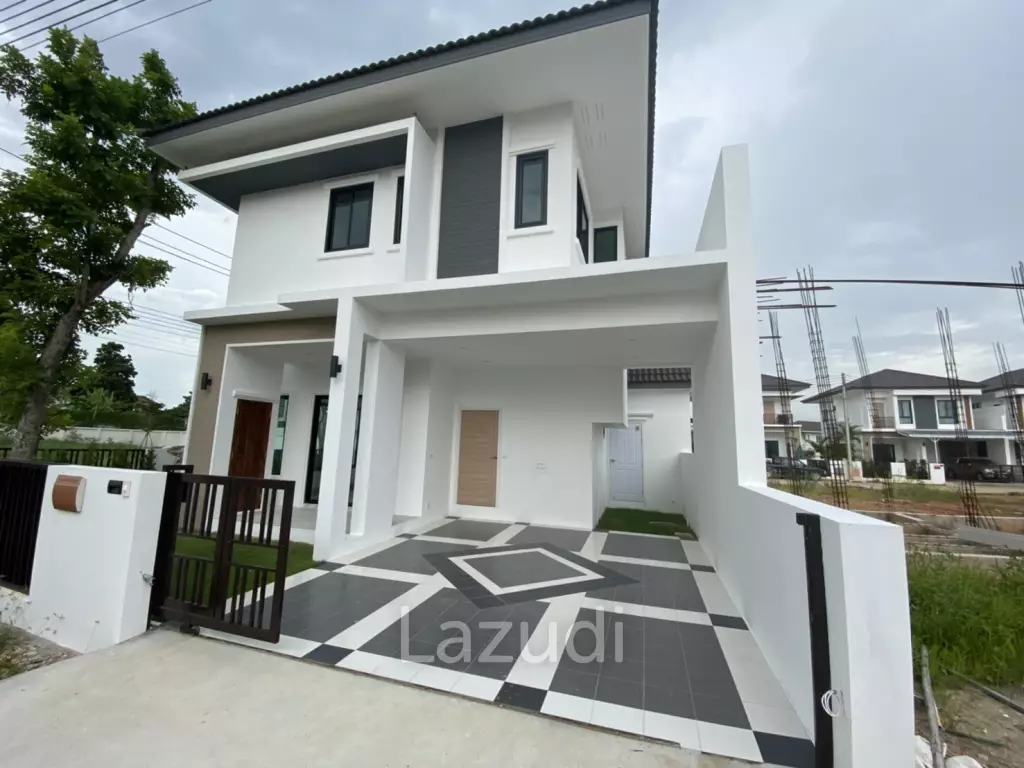 House 3 bed 2 bath near Ruam Chok Mall