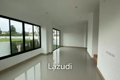 บ้านเดี่ยว 2ชั้น 3ห้องนอน 2ห้องน้ำ ใกล้แยกมีโชค