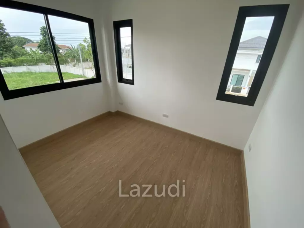 House 3 bed 2 bath near Ruam Chok Mall