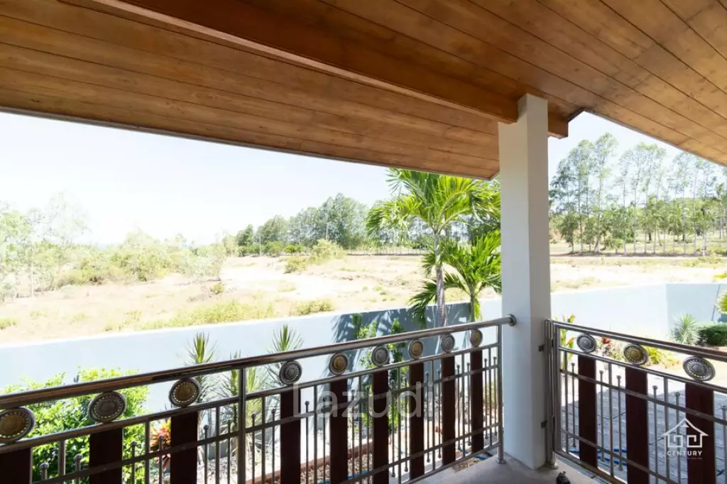 10 Rai land with 3 Bed pool villa Stunning mountain View