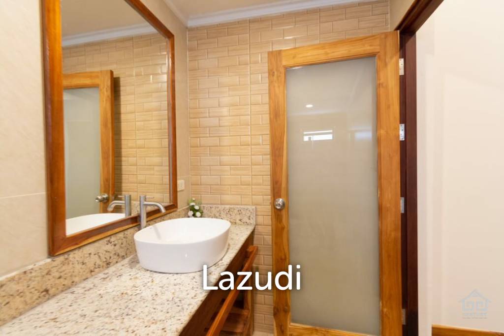 16,176 Kvm 3 Seng 2 Bad Villa for Salg