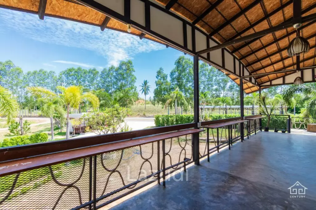 10 Rai land with 3 Bed pool villa Stunning mountain View