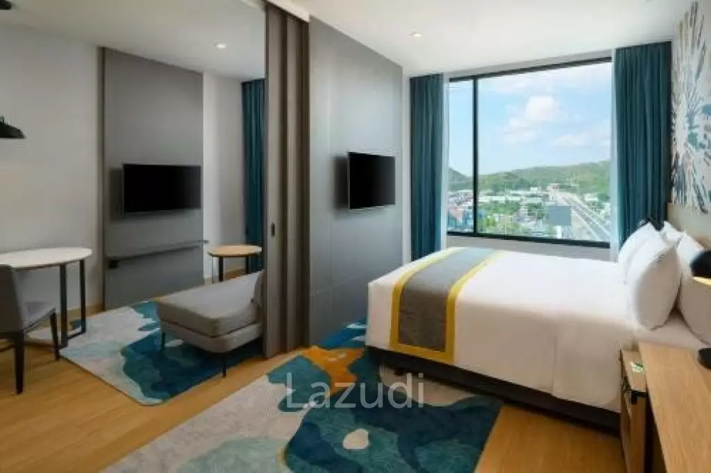 1 Bedroom  Suite with Private Balcony