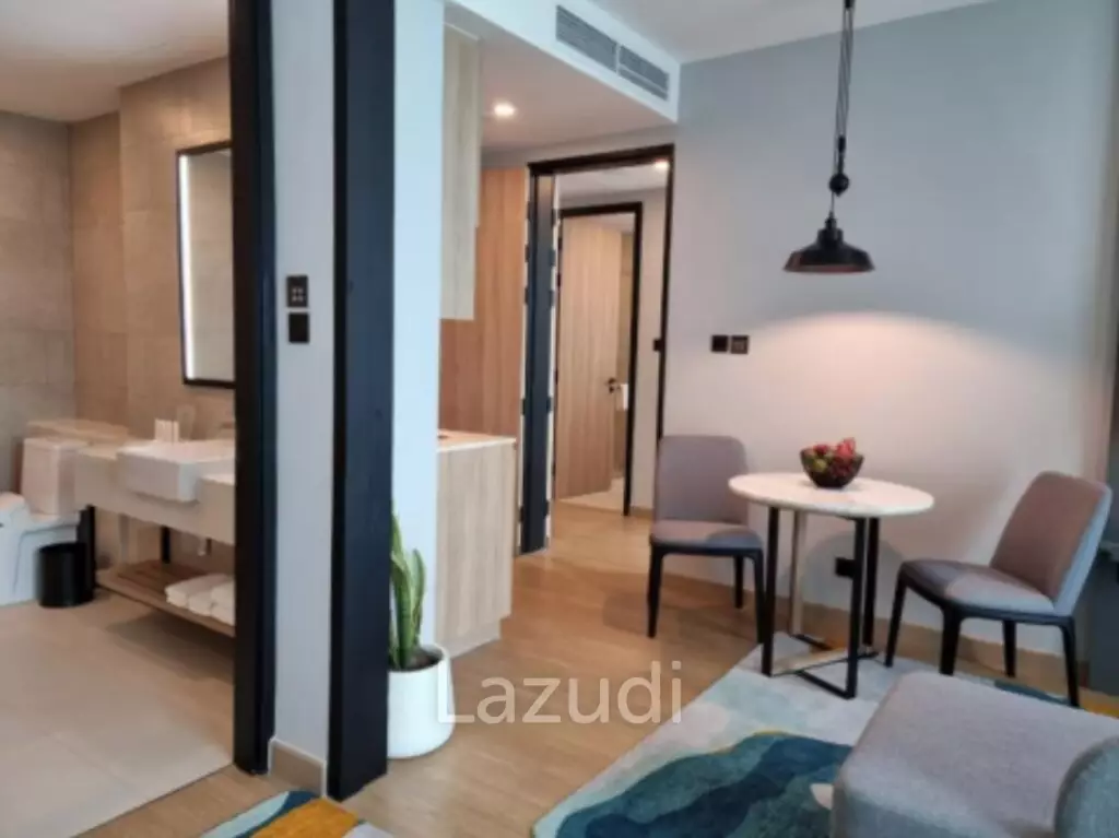 67 Sqm 2 Bed suite (Connecting 1-BR Suite + Standard) with Balcony