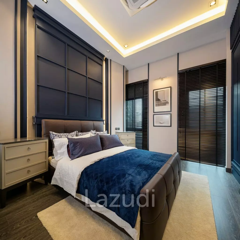 Modern British House in Town 4 Bedrooms 4 Bathrooms