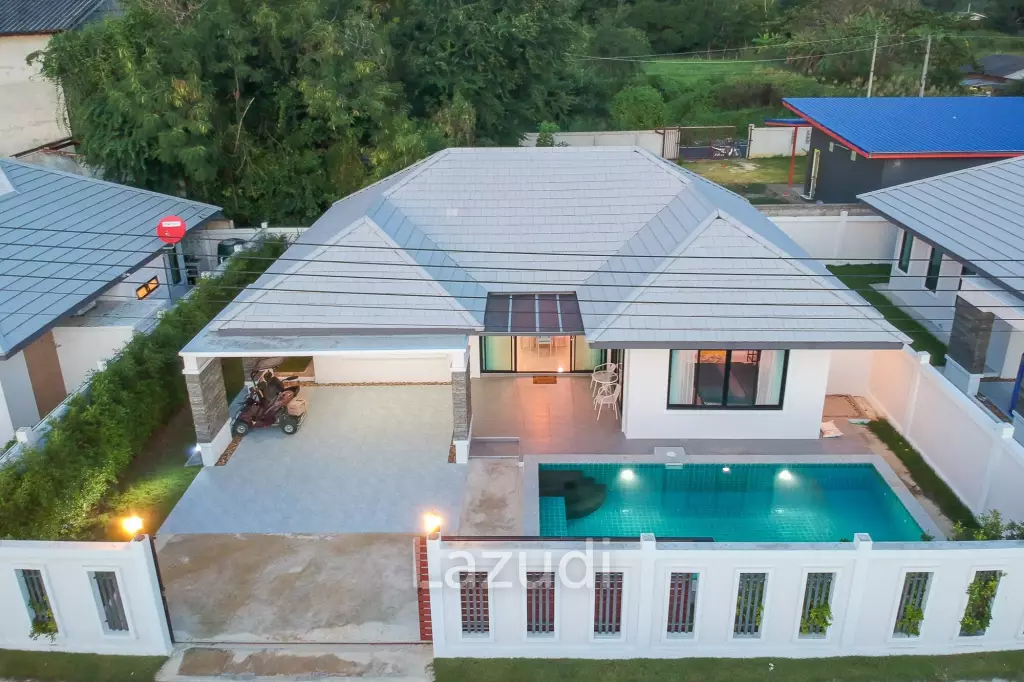 Well constructed 3 Bed pool villa, close to town