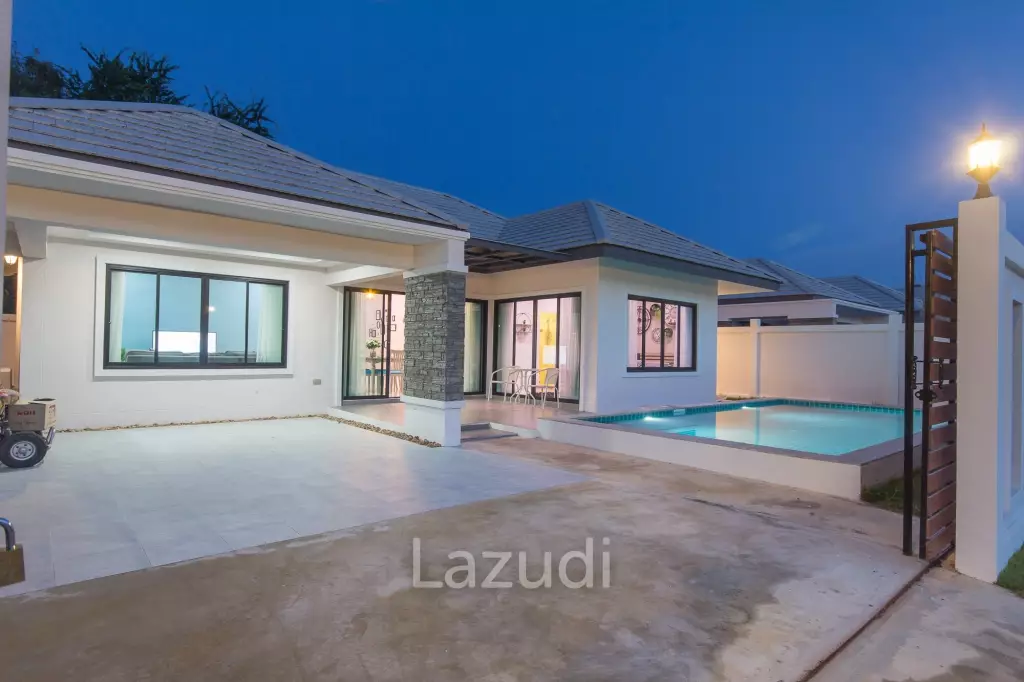 Well constructed 3 Bed pool villa, close to town