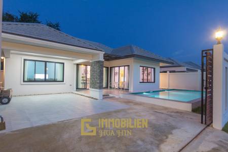 Well constructed 3 Bed pool villa, close to town