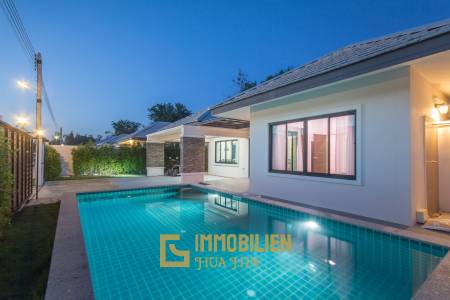 Well constructed 3 Bed pool villa, close to town