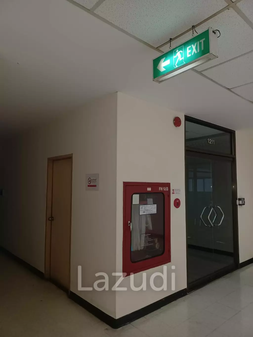 Office space for rent at B.B. Building 650 sqm