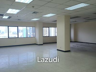 Office space for rent at B.B. Building 650 sqm
