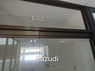 Office space for rent at B.B. Building 414.5 sqm