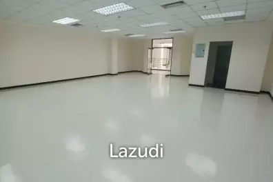 Office space for rent at B.B. Building 108 sqm