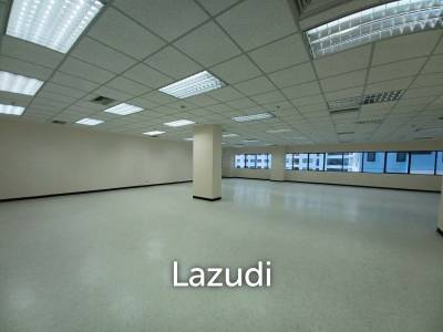 Office space for rent at B.B. Building 192 sqm