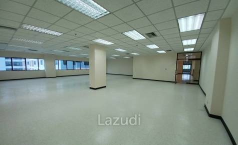 Office space for rent at B.B. Building 192 sqm