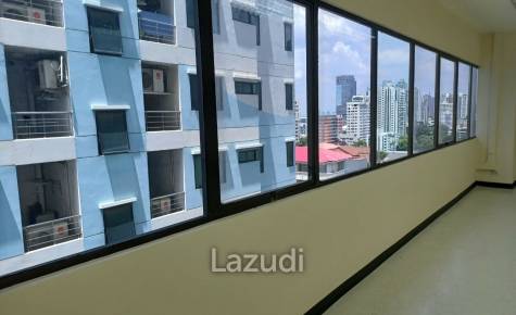 Office space for rent at B.B. Building 108 sqm
