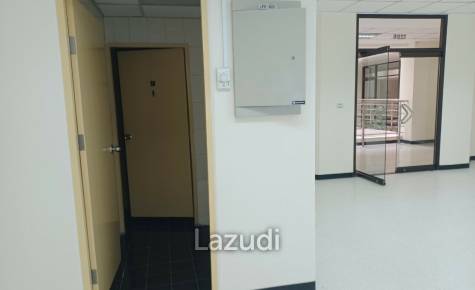 Office space for rent at B.B. Building 108 sqm