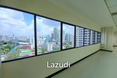 Office space for rent at B.B. Building 192 Sqm