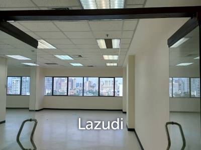 Office space for rent at B.B. Building 192 Sqm