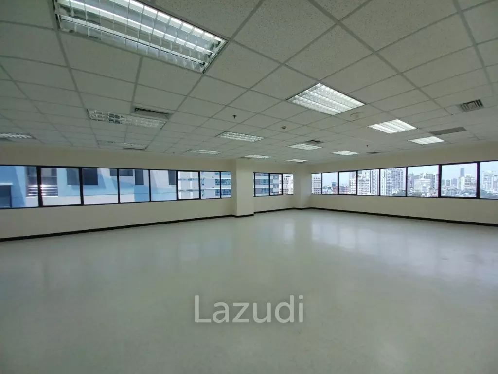 Office space for rent at B.B. Building 192 Sqm