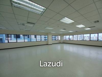 Office space for rent at B.B. Building 192 Sqm