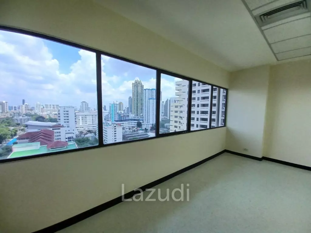 Office space for rent at B.B. Building 64 Sqm
