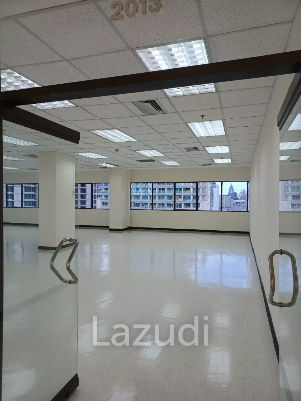 Official space for rent 192 Sqm at BB Building Asoke