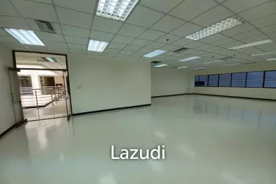 Official space for rent 192 Sqm at BB Building Asoke