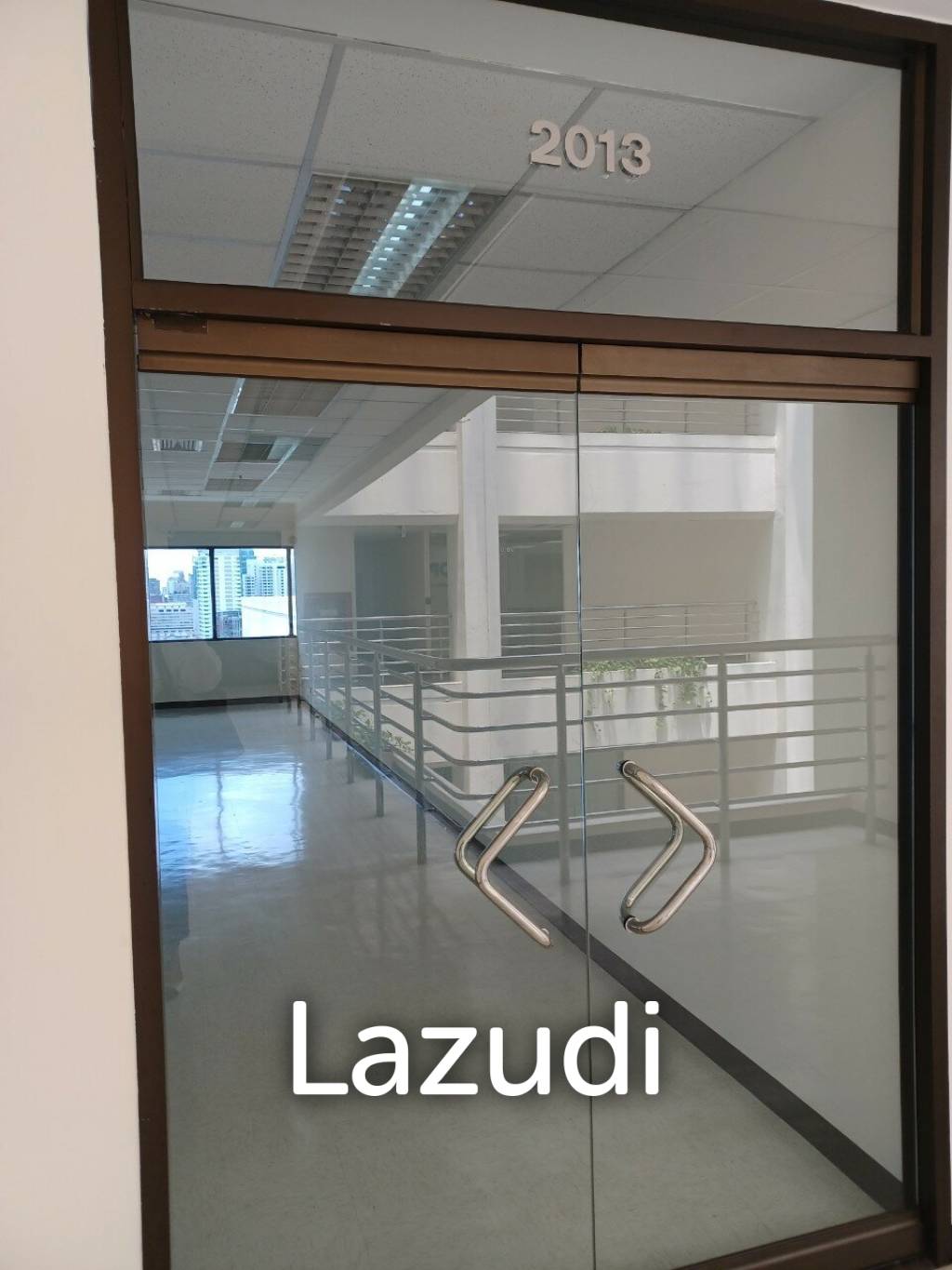 Official space for rent 192 Sqm at BB Building Asoke