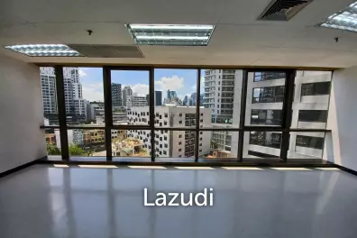 Office space for rent at Sino-Thai Tower unit 7C  size 77 Sqm