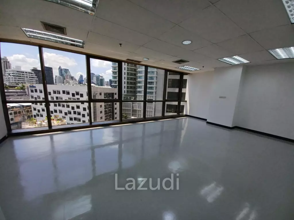 Office space for rent at Sino-Thai Tower unit 7D  size 67 Sqm