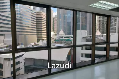 Office space for rent at Sino-Thai Tower unit 8C  size 78 Sqm