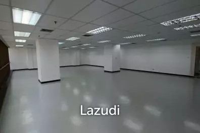 Office space for rent at Sino-Thai Tower unit 14B  size 171.50 Sqm