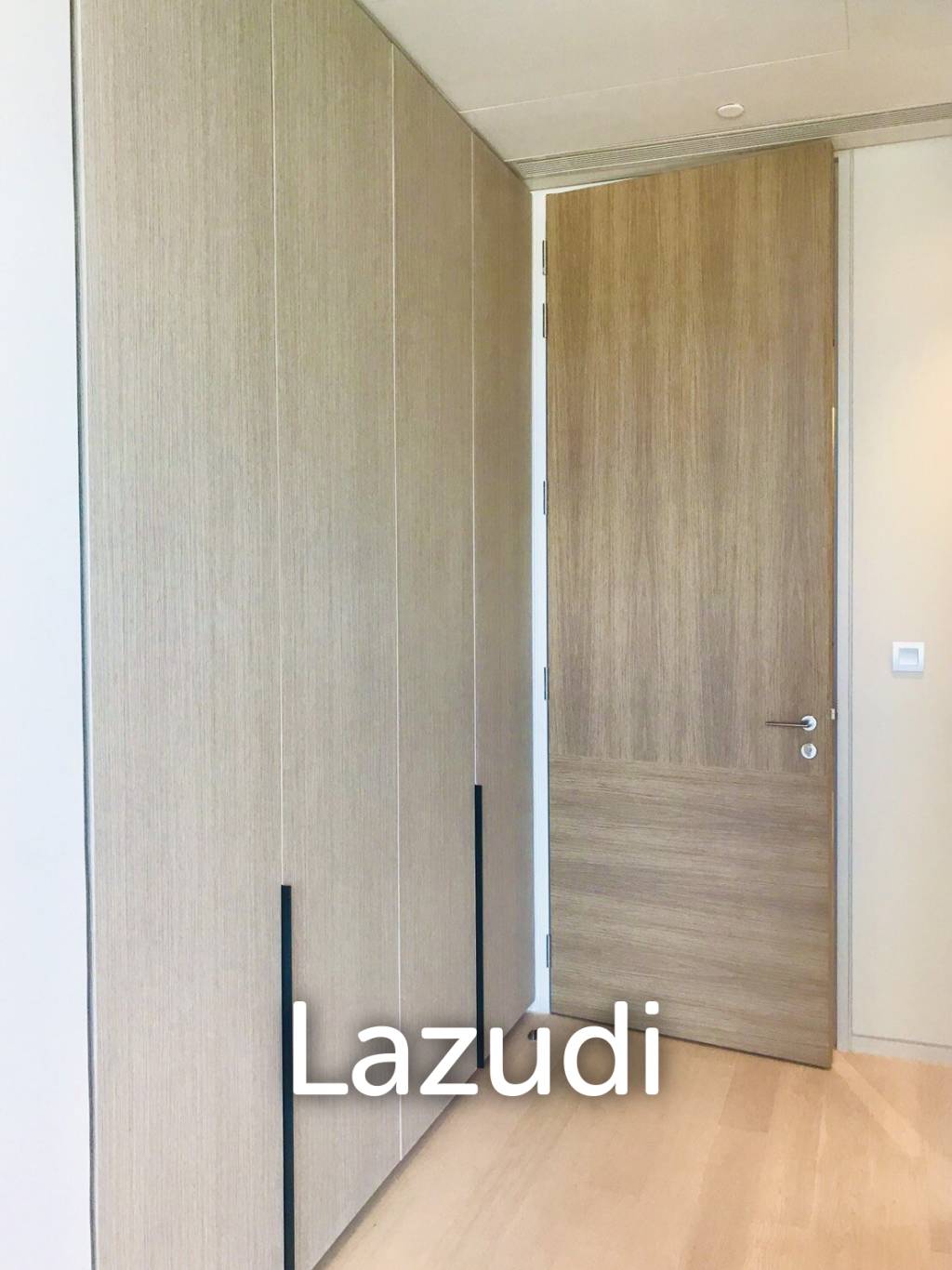 2 Bed 2 Bath 111 SQ.M Tela Thonglor
