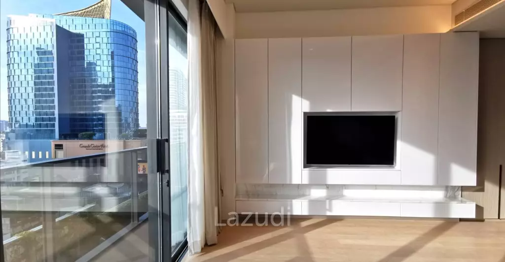 2 Bed 2 Bath 111 SQ.M Tela Thonglor