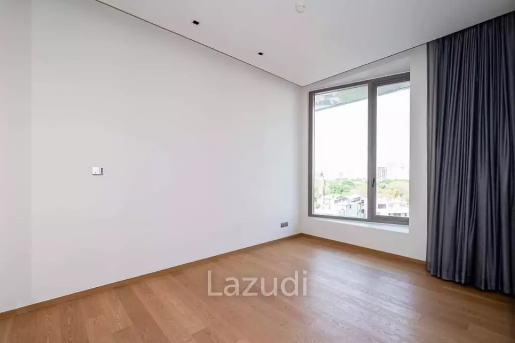 57 Sqm 1 Bed Saladaeng One For sale