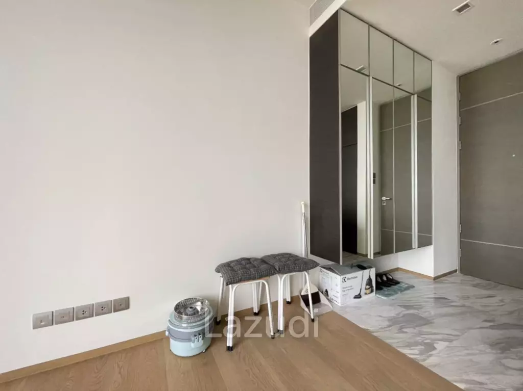 57 Sqm 1 Bed Saladaeng One For sale