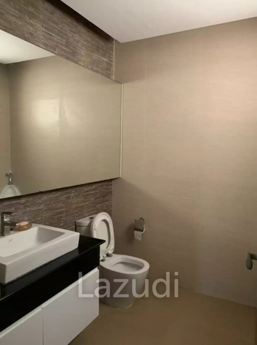 4 Beds 400 Sqm Detached House in Ratchada For Sale