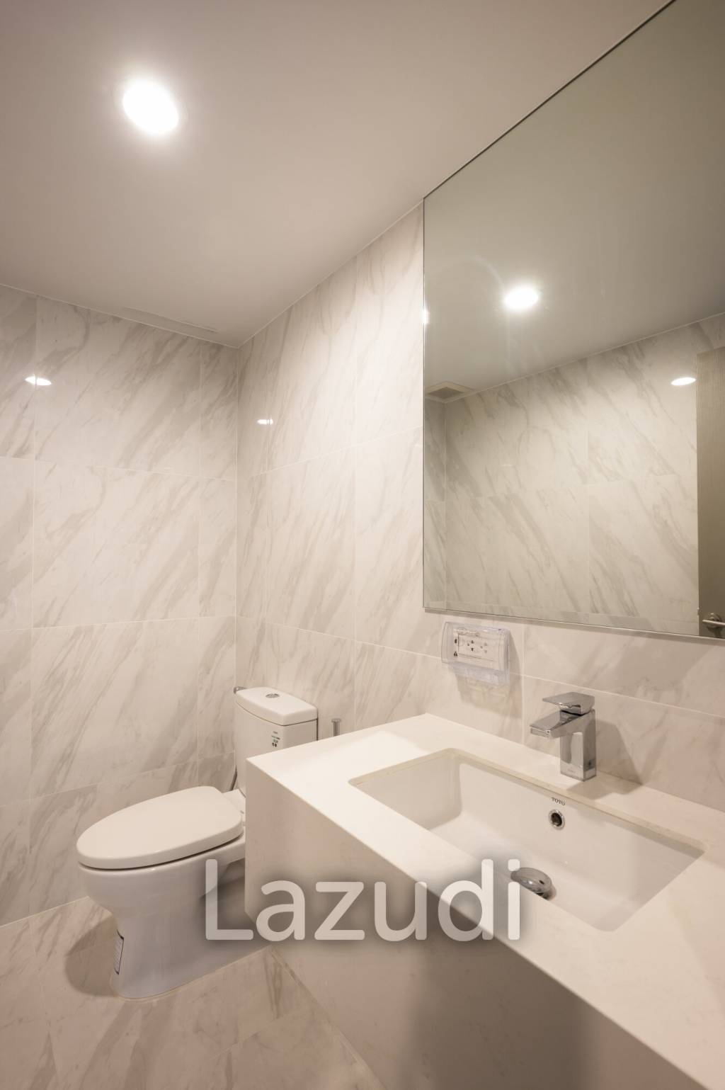 2 Bed 2 Bath 52.05SQM Ideo Mobi Sukhumvit 40