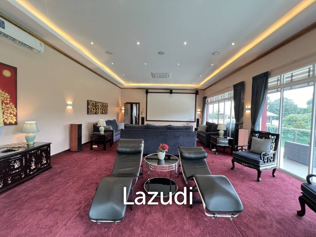 All new Deluxe High Tech Villa