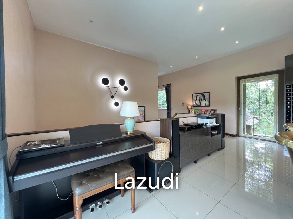 All new Deluxe High Tech Villa