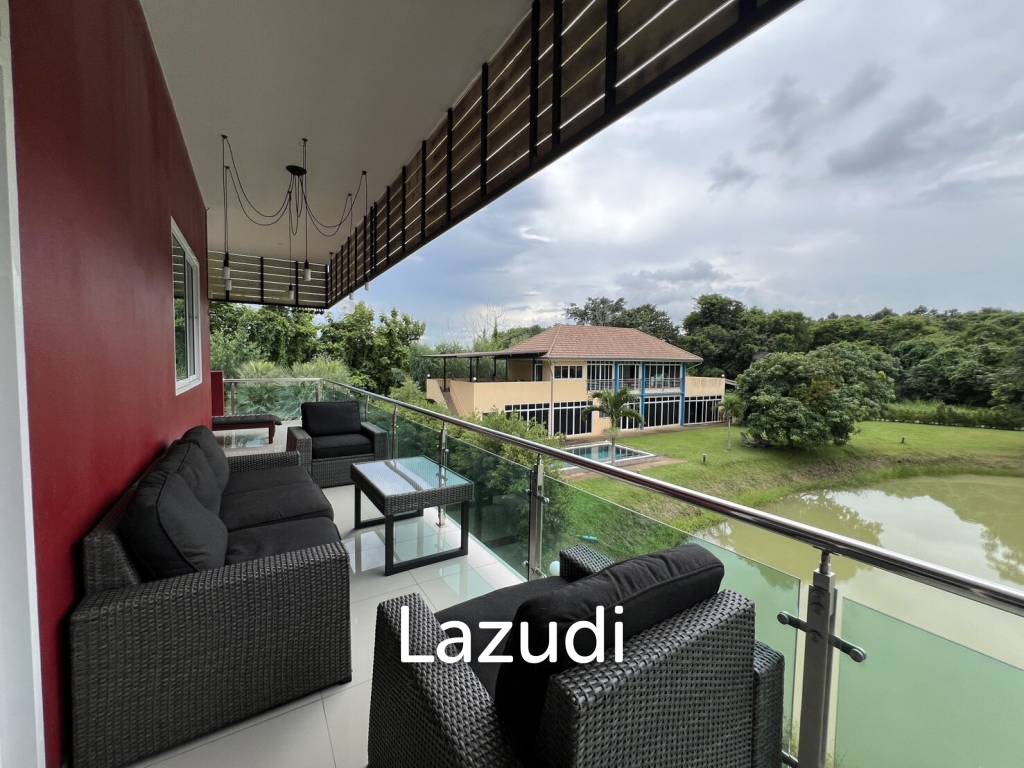 All new Deluxe High Tech Villa