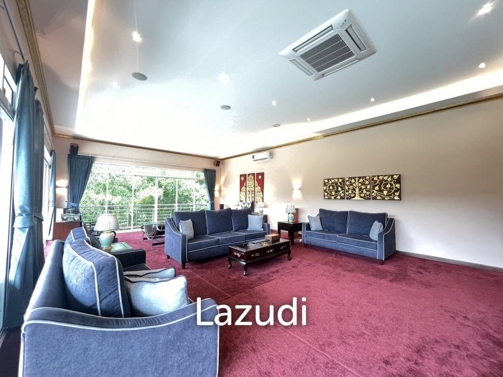 All new Deluxe High Tech Villa