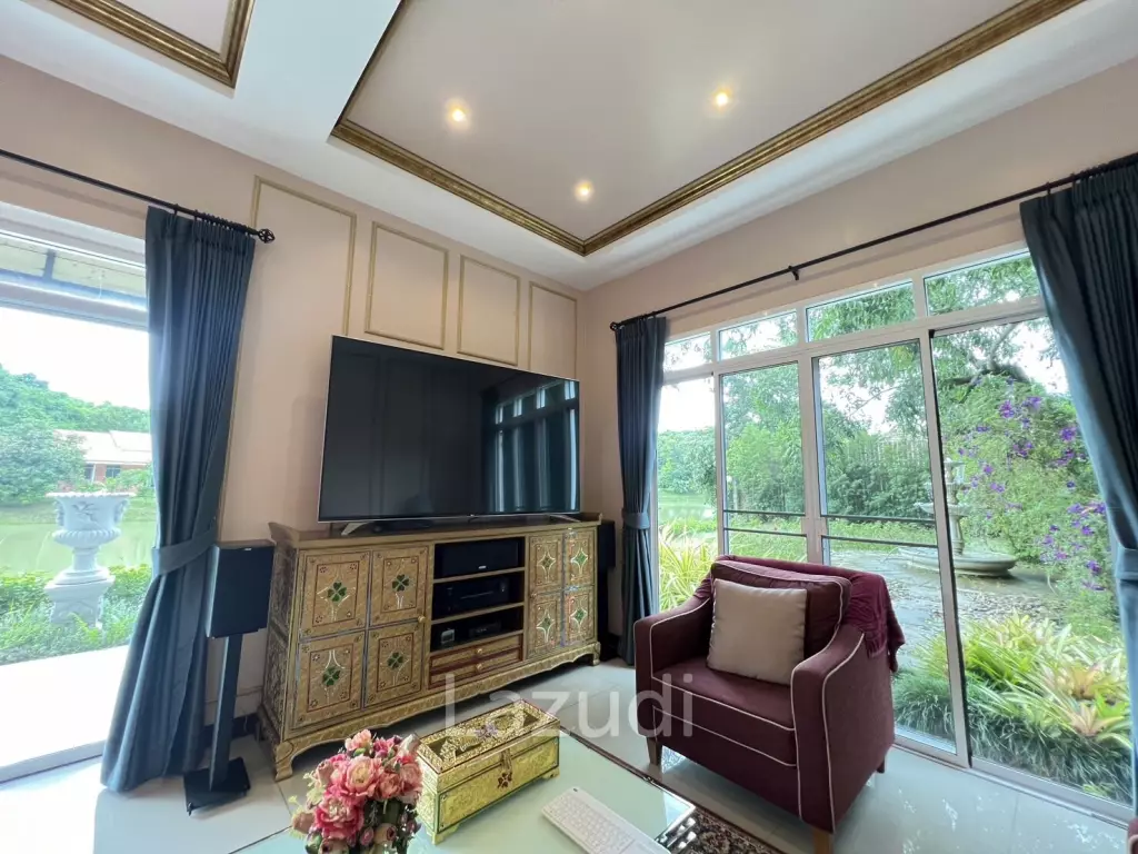 All new Deluxe High Tech Villa
