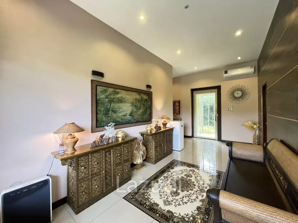 All new Deluxe High Tech Villa